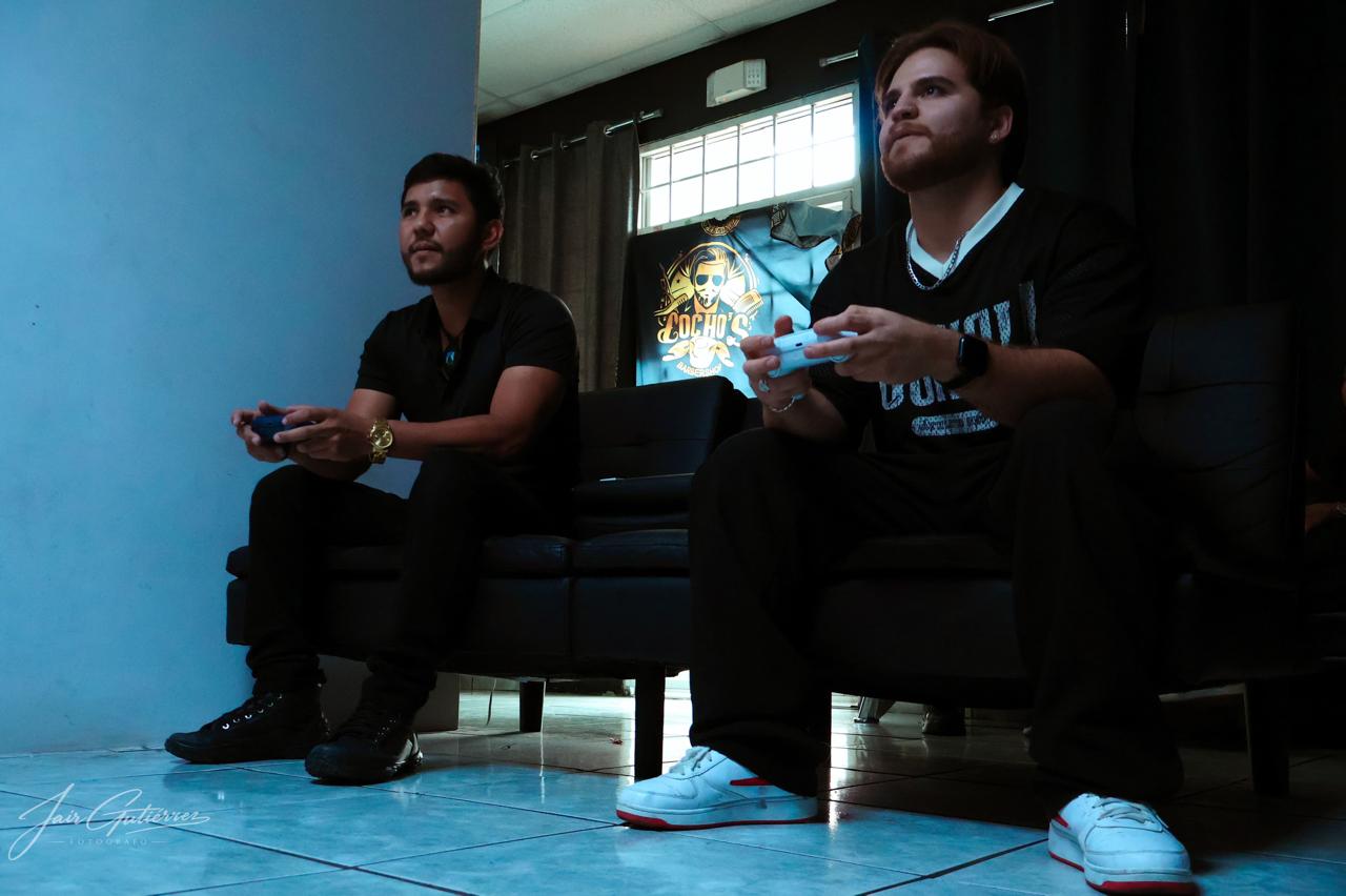 Clientes esperando su turno